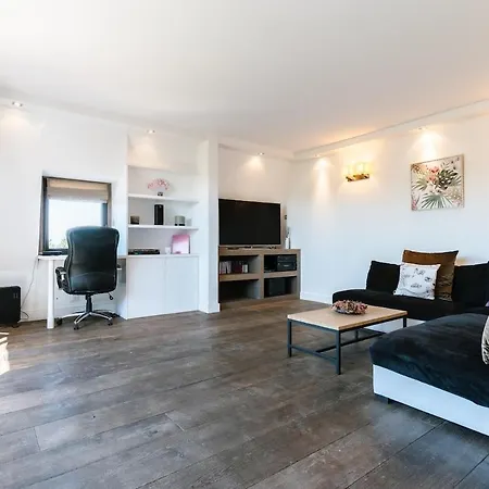 Le Belvedere - Penthouse With Sea & Country Views Deauville