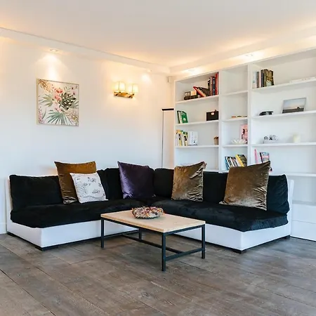 Le Belvedere - Penthouse With Sea & Country Views